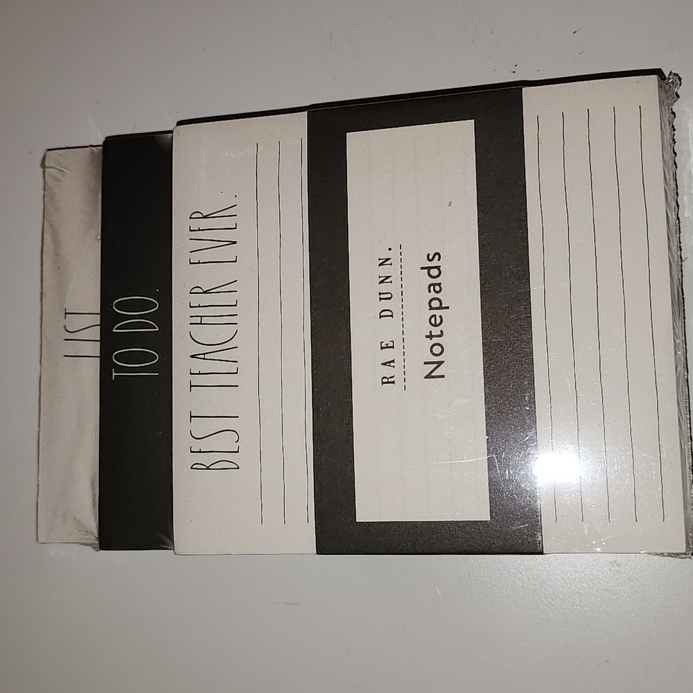 New Rae Dunn "Best Teacher Ever notepads set